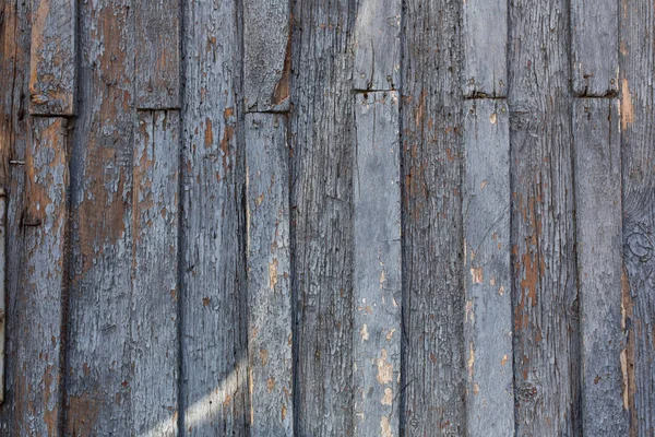 Старая Деревянная Дверь Пилингом Потрескавшейся Серой Краской — стоковое фото
