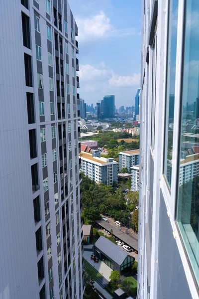 Vista Piso Superior Das Ruas Bangkok Edifícios Altos Telhados Pequenas — Fotografia de Stock