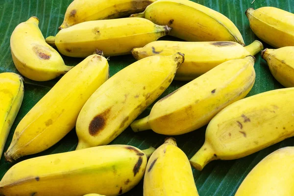 Flat Lay Layout Yellow Bananas Green Banana Leaf Eco Food — Stock Photo, Image