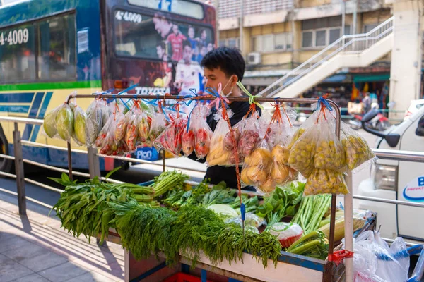 Vendedor Comida Callejera Asia Carro Comida Tienda Móvil Sobre Ruedas — Foto de Stock