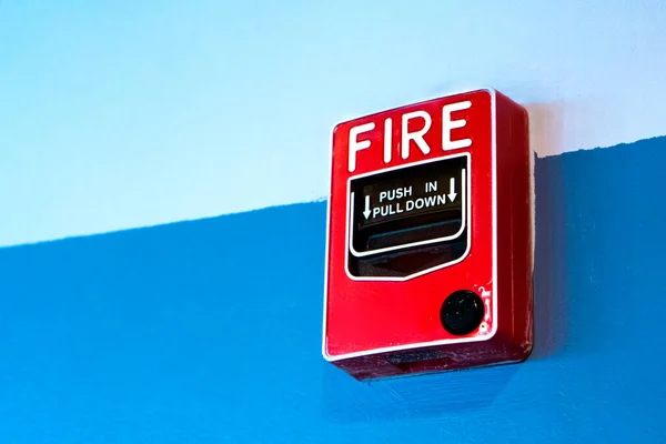 Botón Rojo Alarma Incendios Freno Mano Pared —  Fotos de Stock