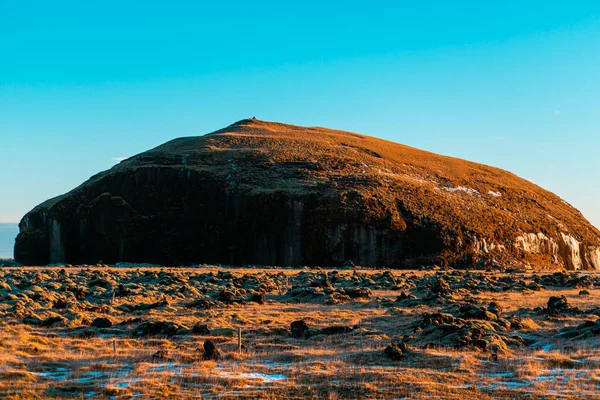 Islands Otroliga Bergslandskap Vintern Berg Snön Stora Utrymmen Vinternaturens Skönhet — Stockfoto