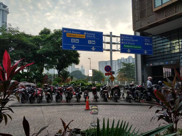 Motobike Estacionamento Cidades Asiáticas Uma Enorme Quantidade Motocicletas Kuala Lumpur — Fotografia de Stock