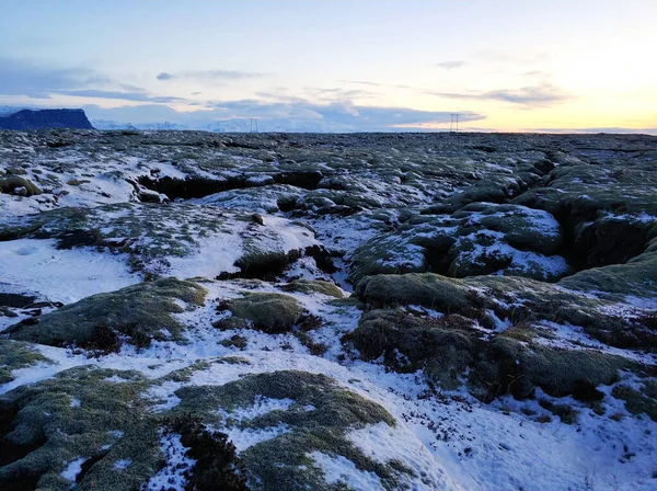 Paisagem Inverno Islândia Campo Lava Solidificada Coberto Com Musgo Coberto — Fotografia de Stock