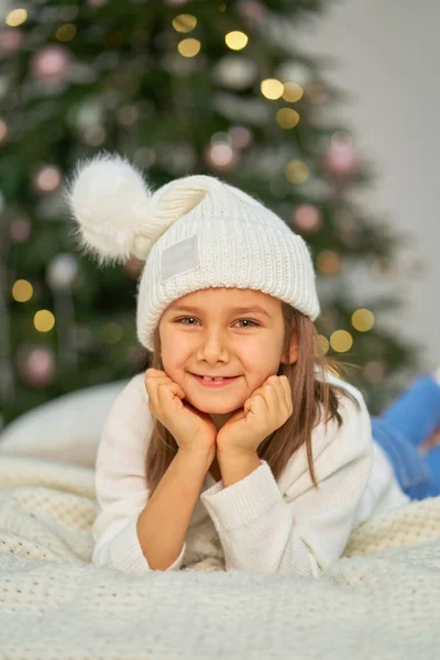 Bonne Enfance Conte Fées Magique Noël Petite Fille Attendant Les — Photo