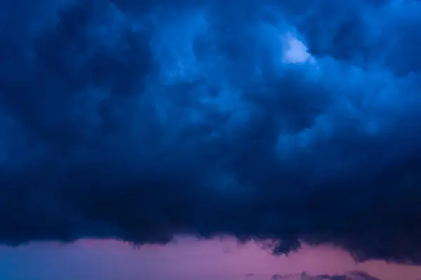 Cielo Nocturno Tormentoso Nube Lluvia Enorme — Foto de Stock