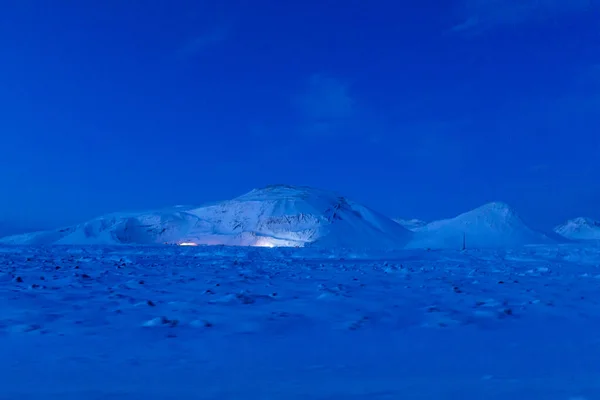 Paisagem Montanha Pré Amanhecer Islândia Luz Incomum — Fotografia de Stock