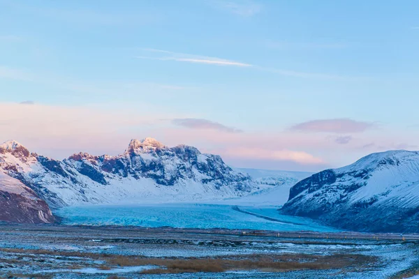 Неймовірний Гірський Ландшафт Ісландії Взимку Гори Снігу Великі Простори Краса — стокове фото