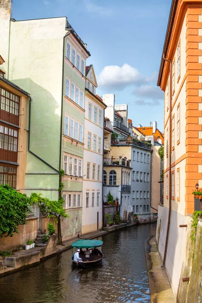 프라하의 양식이다 시내의 유역에 위치한다 유럽의 프라하 2019 — 스톡 사진