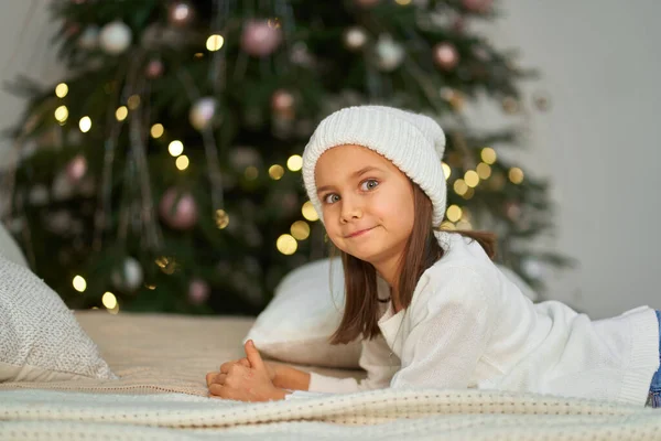 Bonne Enfance Conte Fées Magique Noël Petite Fille Attendant Les — Photo