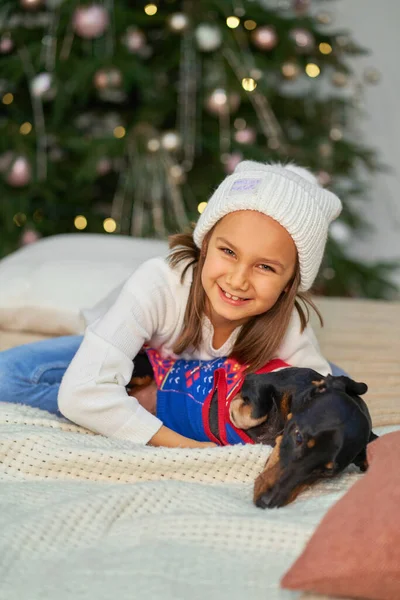 Bonne Enfance Conte Fées Magique Noël Une Petite Fille Rit — Photo