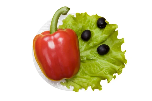 Bell pepper, olives, salad lettuce on white plate isolated on white background — Stock fotografie