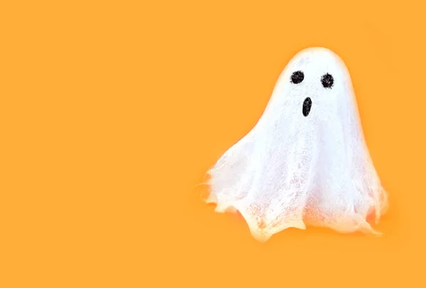 Spirito Fantasma Spettrale Bianco Halloween Sfondi Arancioni Minimale Concetto Spaventoso — Foto Stock