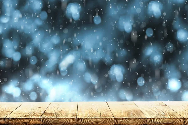 Jul bakgrund med snö på trä — Stockfoto