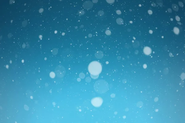 Зимний рождественский фон со снегом — стоковое фото