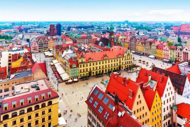 Wroclaw, Polonya Old Town mimaride doğal yaz hava Panoraması