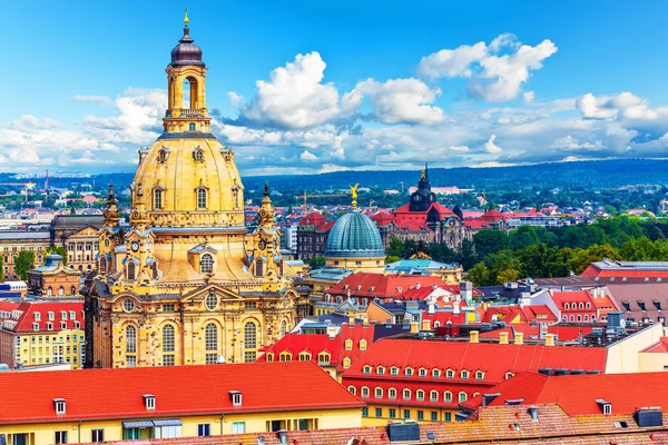 Dresden Saksonya Almanya Eski Şehir Mimarisi Doğal Yaz Havadan Görünümü — Stok fotoğraf