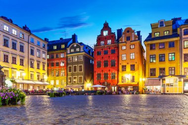 büyük kare (stortorget) eski şehir manzaralı yaz gece görünümü (gamla stan) Stockholm, İsveç