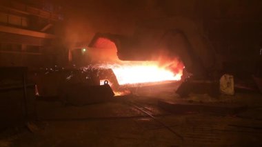 Üretim süreci, sıvı metal Metalurji tesisi yüksek fırın dan serbest