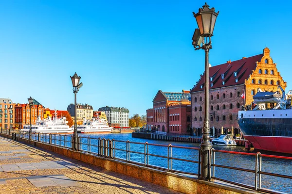 Gdansk Polonya Motlawa Nehir Liman Dolgu Ile Ortaçağ Liman Tarihsel — Stok fotoğraf