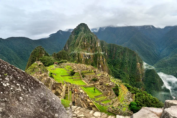 Peru Güney Amerika Daki Gizemli Machu Picchu Arka Planda Huayna — Stok fotoğraf