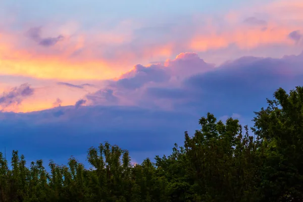 Günbatımı gökyüzü manzara — Stok fotoğraf