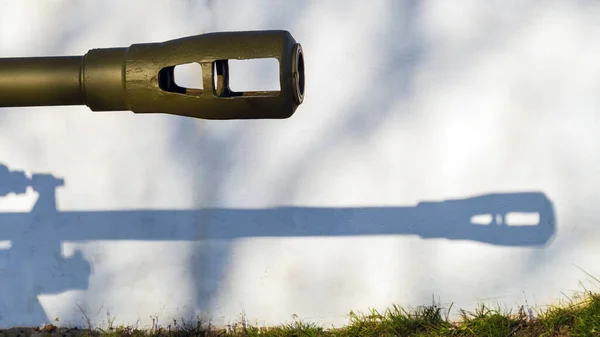 Pistolfat Och Skugga Väggen — Stockfoto