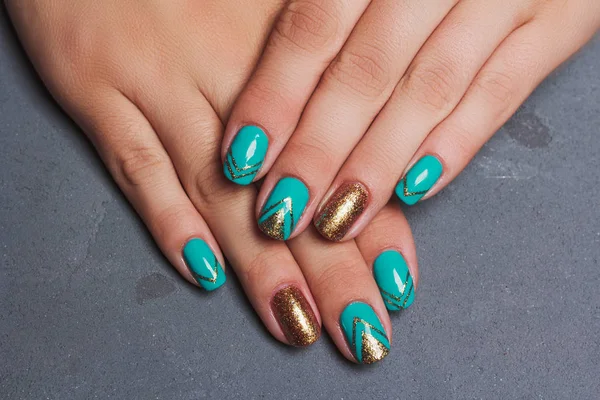 Zomer Nagel Kunst Turquoise Gouden Kleuren — Stockfoto