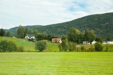 Norveç'te güzel bir kırsal manzara.