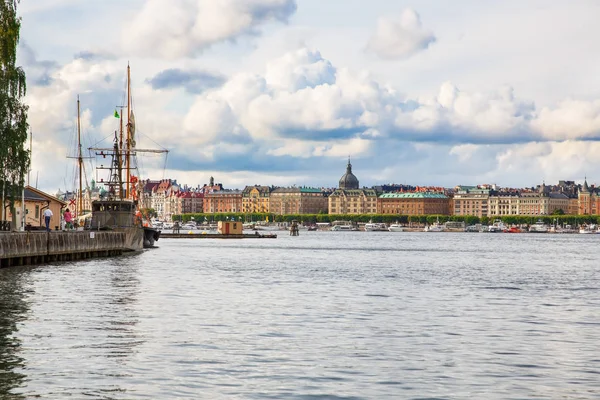 Sztokholm Stare Miasto Łodzi Widok Morza — Zdjęcie stockowe