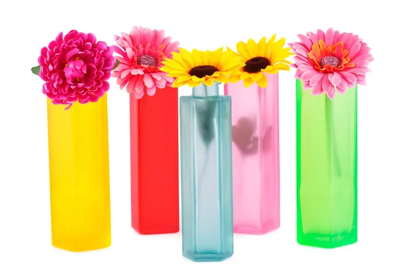 Flori Țesătură Colorate Vase Sticlă Izolate Fundal Alb — Fotografie, imagine de stoc