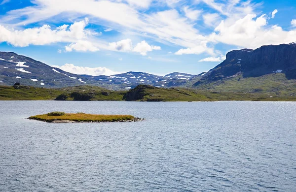Краєвид Гори Озера Небо Хмари Норвегії — стокове фото