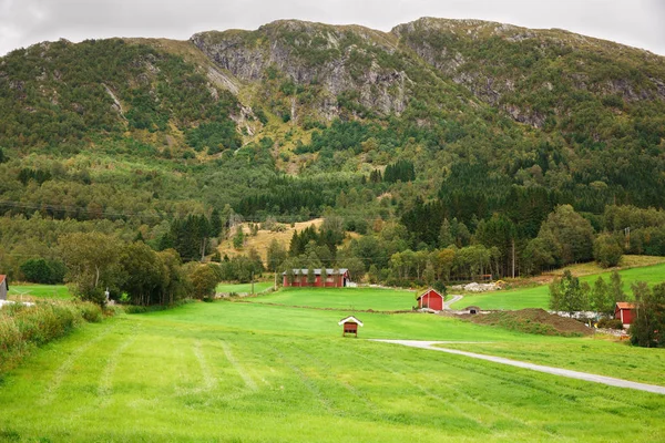 Endroit Rural Avec Montagne Village Norvège — Photo