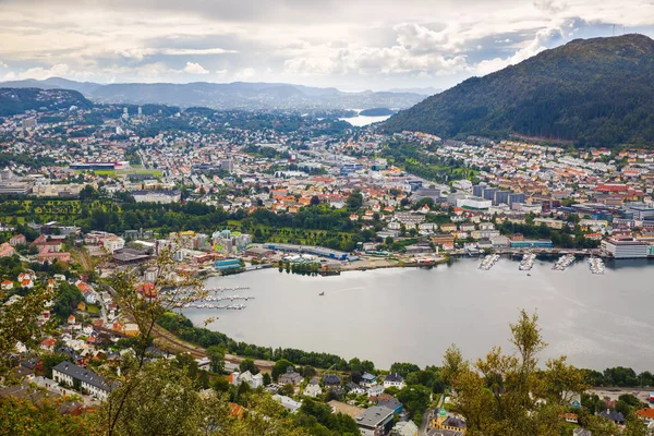 Ovanifrån Bergen City Norge — Stockfoto