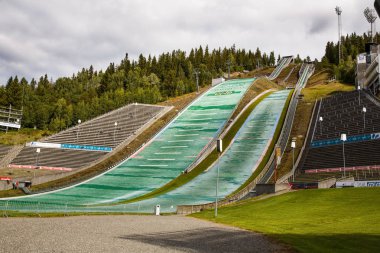 Norveç-Ağustos 21, 2014 - Ski jump yamaç Lysgardsbakken, 1993, özellikle XVII Olimpiyat kış oyunları 1994 yılında açıldı. 