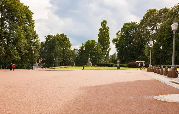 Oslo Norge Augusti 2014 Staty Drottning Maud Wales Vid Ingången — Stockfoto