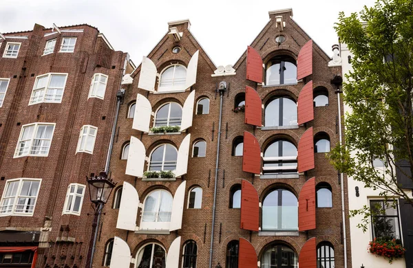 在阿姆斯特丹 荷兰传统老建筑 — 图库照片