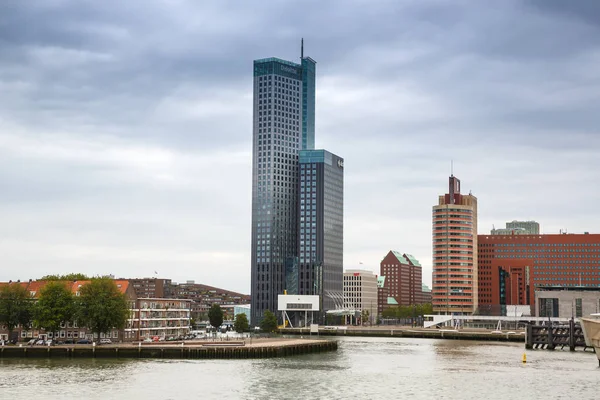 Rotterdam Niederlande August Moderne Farbenfrohe Gebäude Und Blick Auf Den — Stockfoto