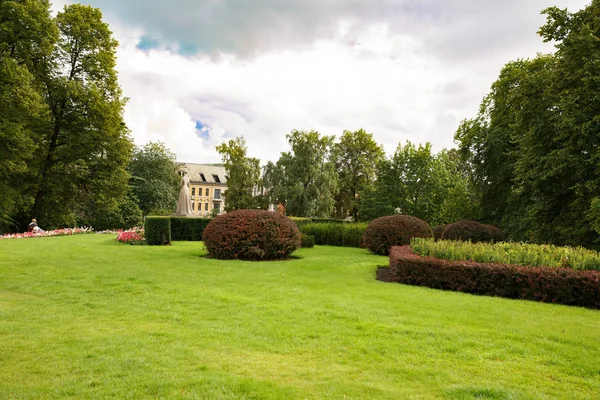 Estátua Rainha Maud Parque Palácio Real Oslo Noruega — Fotografia de Stock