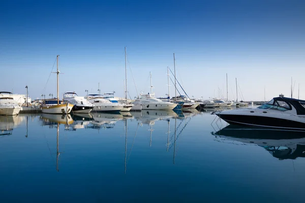 Het Moderne Gebied Marina Met Jachten Limassol Cyprus — Stockfoto