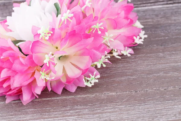 Flores Tela Colores Sobre Fondo Madera Imagen Primer Plano — Foto de Stock