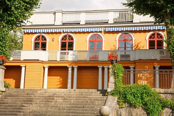 Traditioneel Houten Huis Skansen Eerste Openlucht Museum Zoo Gelegen Het — Stockfoto