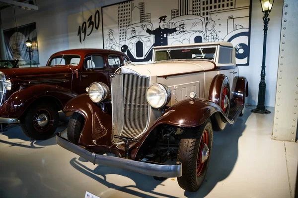 Bruxelles Belgique Août 2015 Autoworld Museum Collection Voitures Anciennes Retraçant — Photo