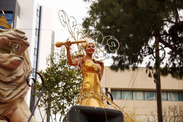 Limassol Zypern März 2016 Unbekannte Teilnehmer Des Karnevalsumzugs Der Jahrhundert — Stockfoto