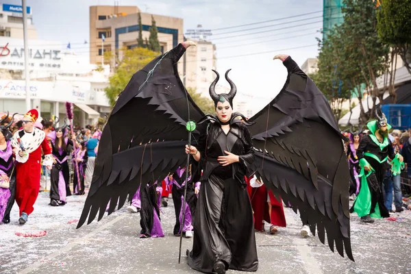 Limassol Cyprus Maart 2016 Unidentified Deelnemers Tijdens Carnaval Parade Opgericht — Stockfoto