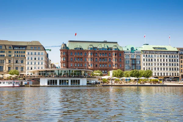 Hamburg Deutschland Juni 2016 Stadtblick Von Der Alster Mit Gebäuden — Stockfoto