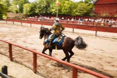 Sundby Lolland, Danimarka - 21 Ağustos 2017 - Orta Çağ Merkezi, deneysel yaşam ortaçağ Şövalyeleri turnuvada Tarih Müzesi.