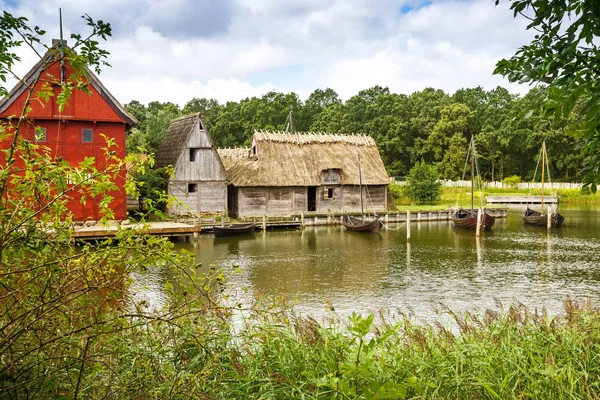 Middeleeuwse Huizen Boten Middle Ages Center Experimentele Levende Geschiedenismuseum Sundby — Stockfoto