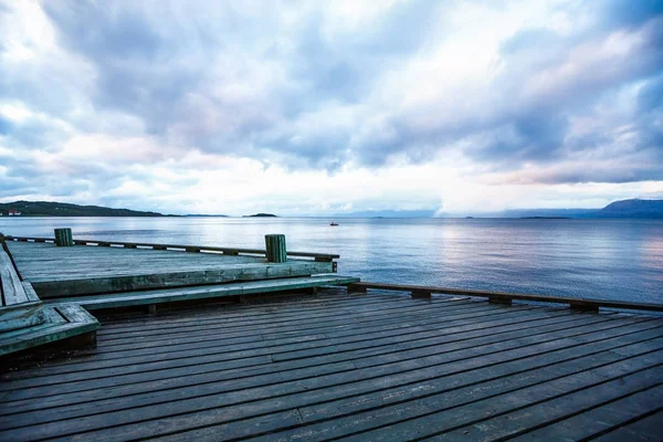 Paysage Avec Mer Nuages Dans Nuit Jour Polaire Norvège — Photo