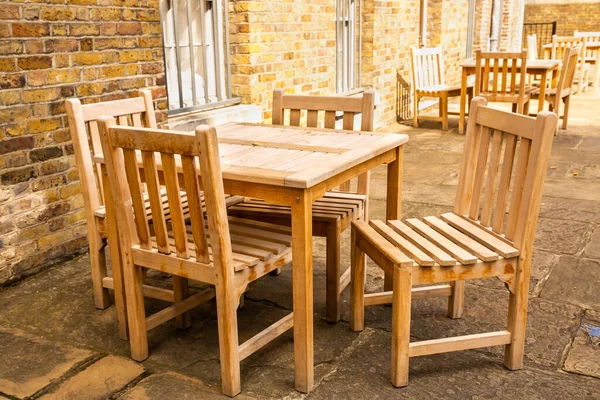 Holztische Und Stühle Einem Café London — Stockfoto